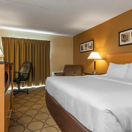 Comfort Inn Orillia Exterior foto