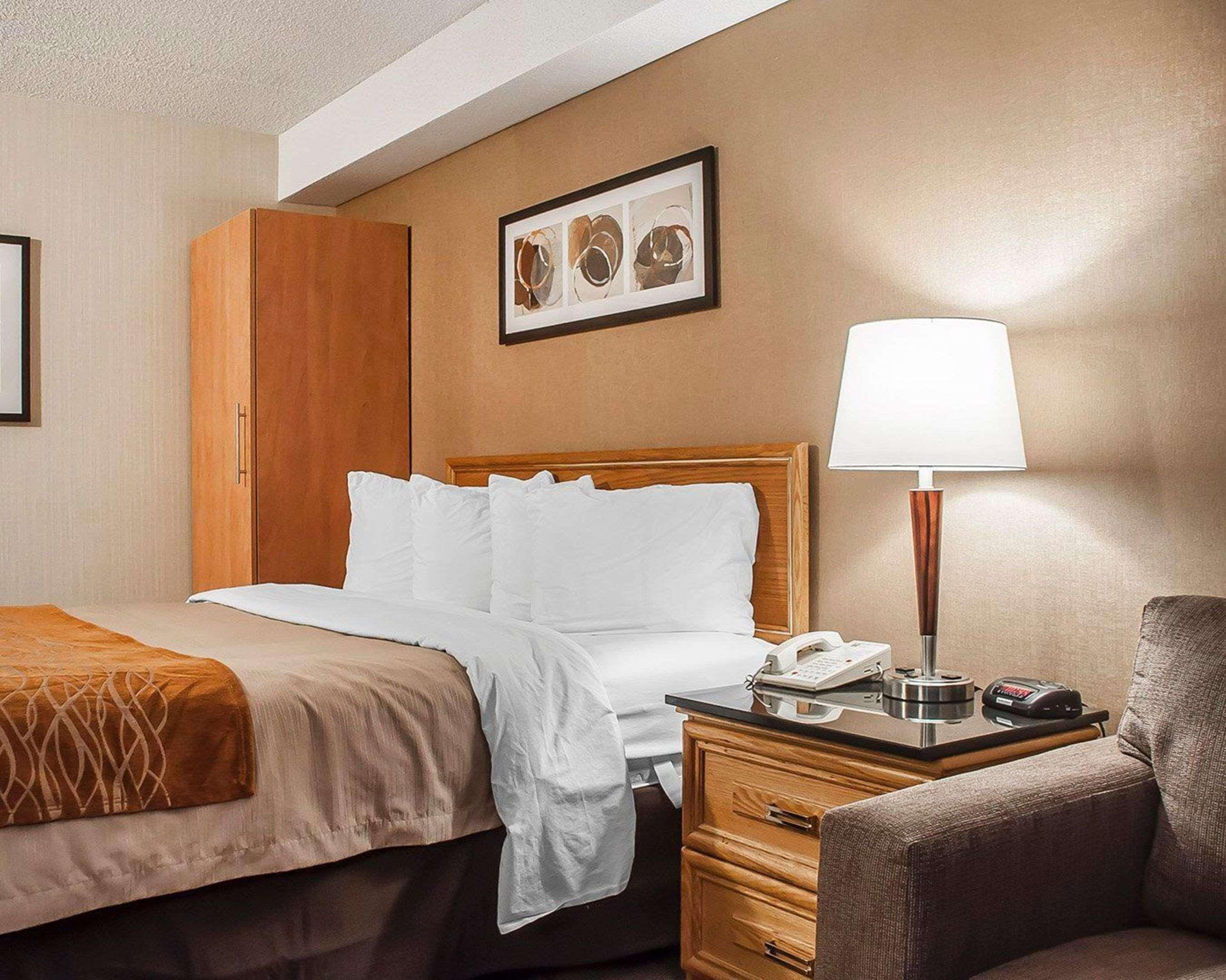 Comfort Inn Orillia Exterior foto
