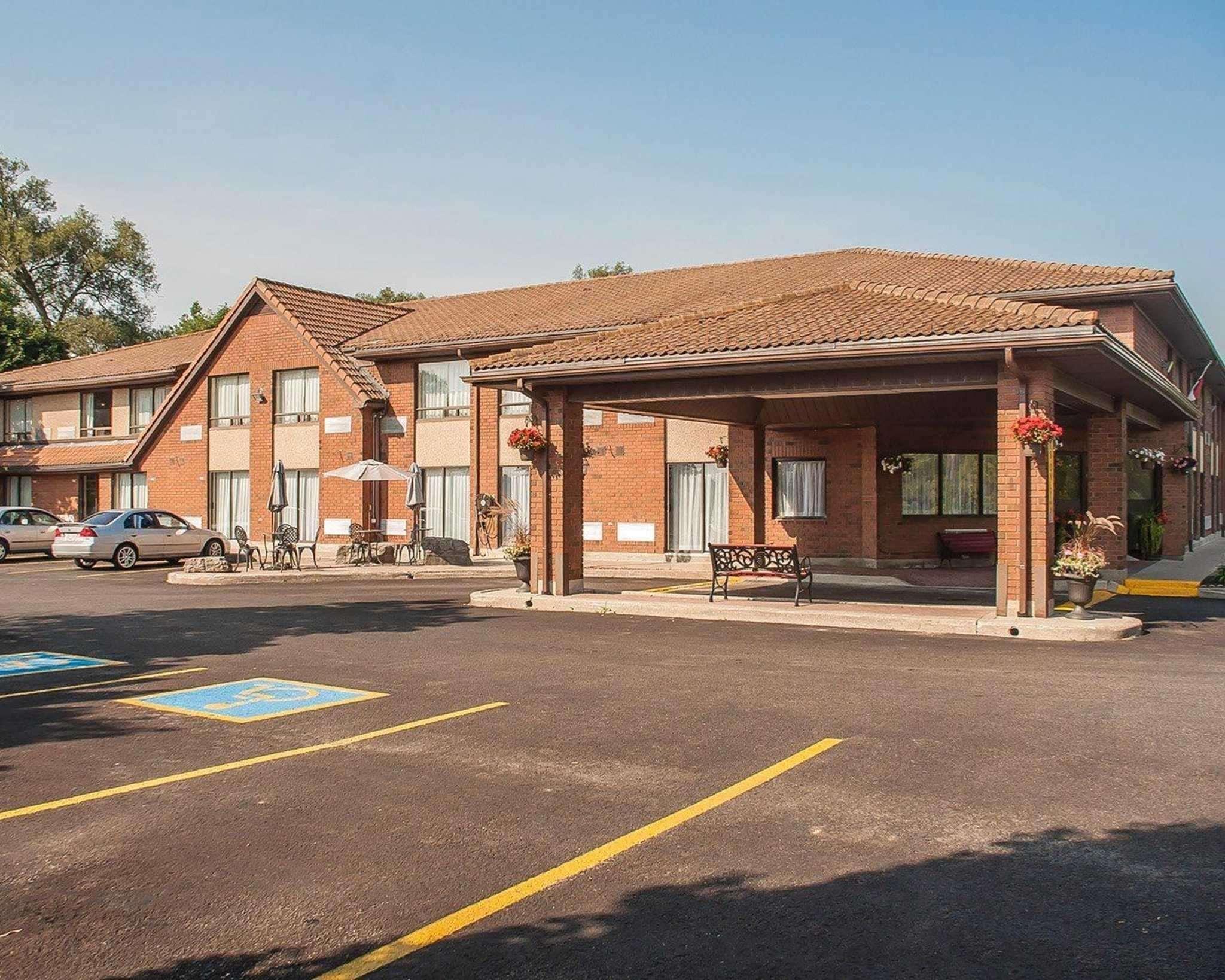 Comfort Inn Orillia Exterior foto